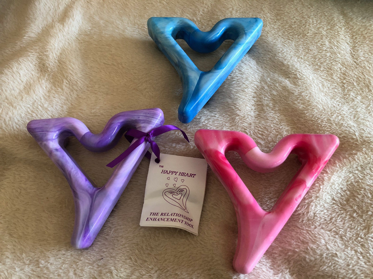 3 Colors to choose from.

Great for the entire body! Available in
Blue, Pink, Purple, colors.

FULL INSTRUCTIONS  Can be used in a circular motion.