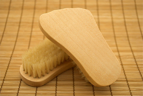 spa day for your feet soap holder and organic natural wood feels good 